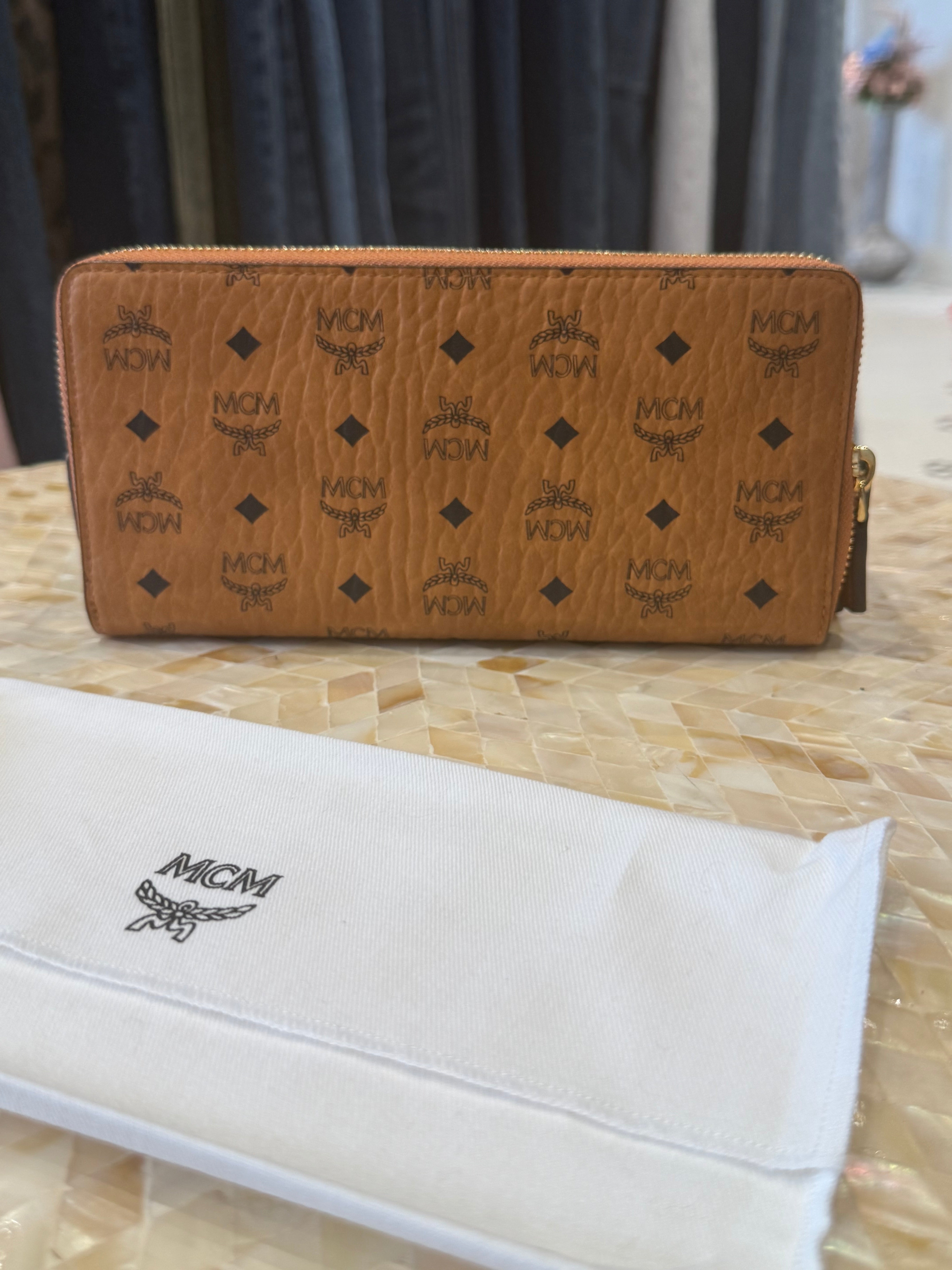 MCM wallet