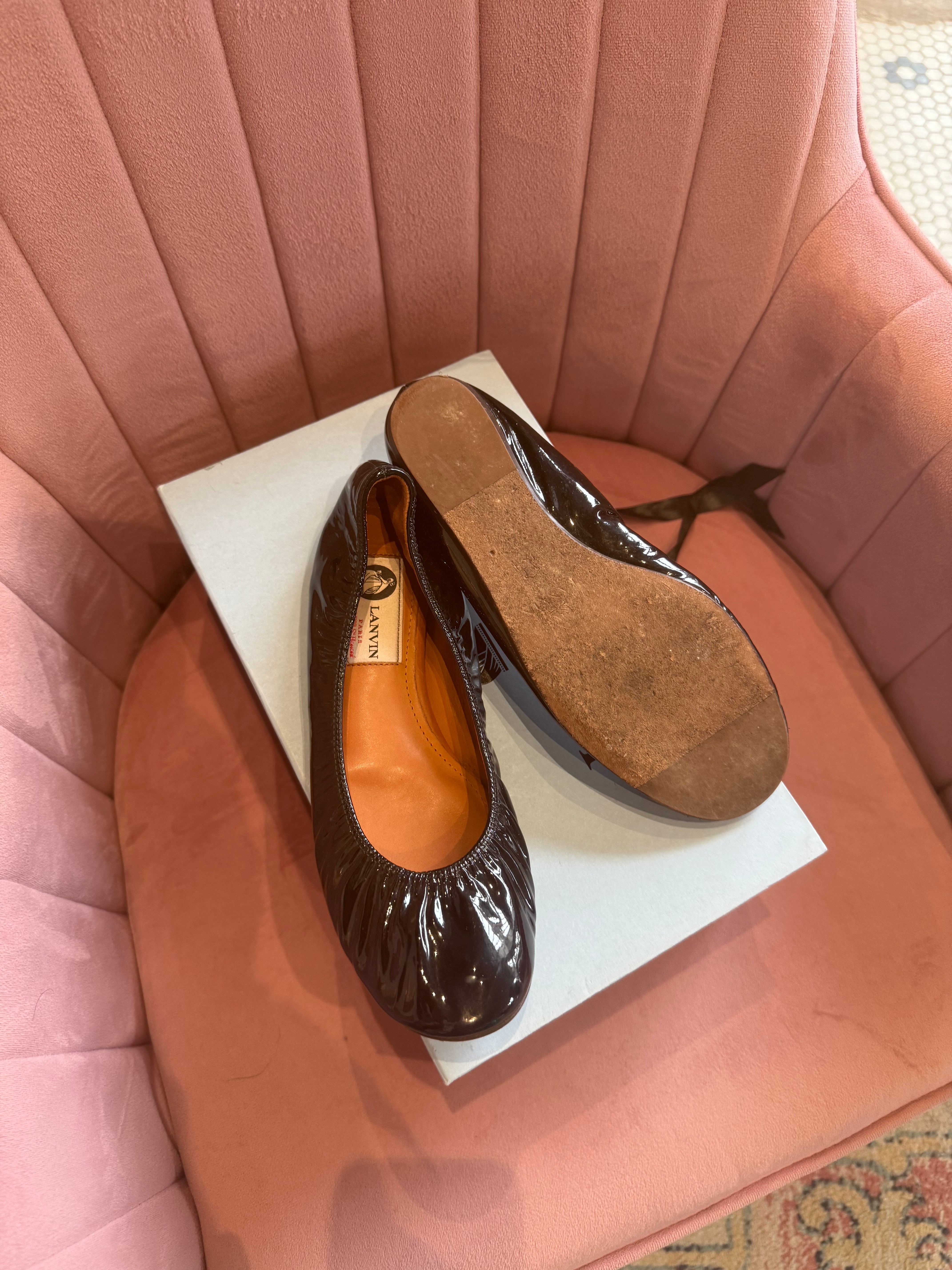 Lanvin black patent leather ballet flats size 36.5