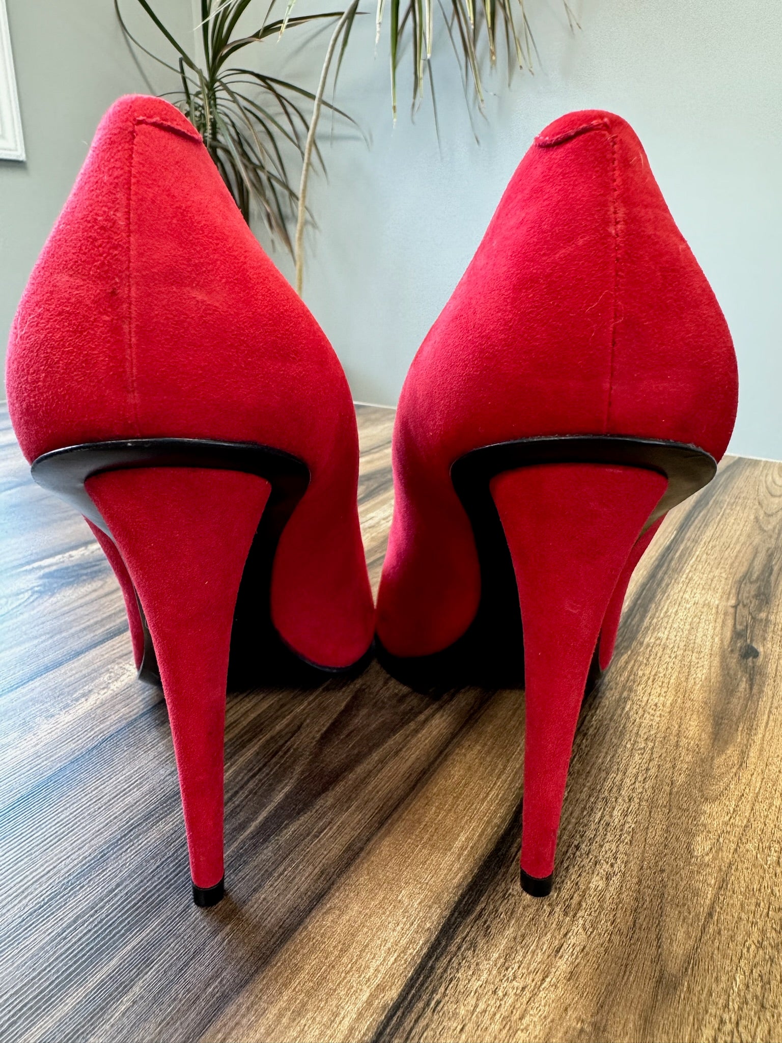 GIUSEPPE ZANOTTI HEELS SIZE 39.5
