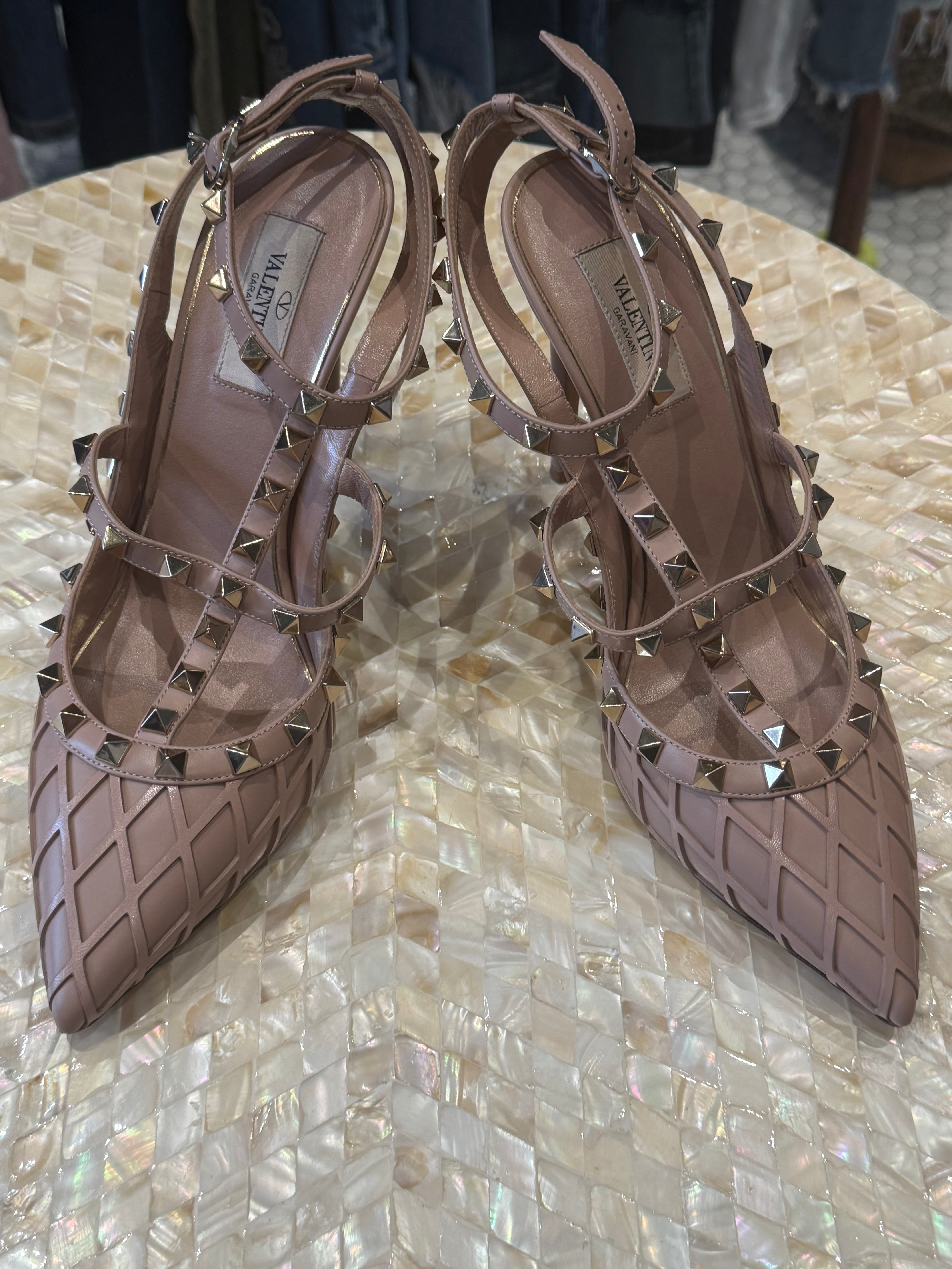 Valentino Rockstud heels size 41